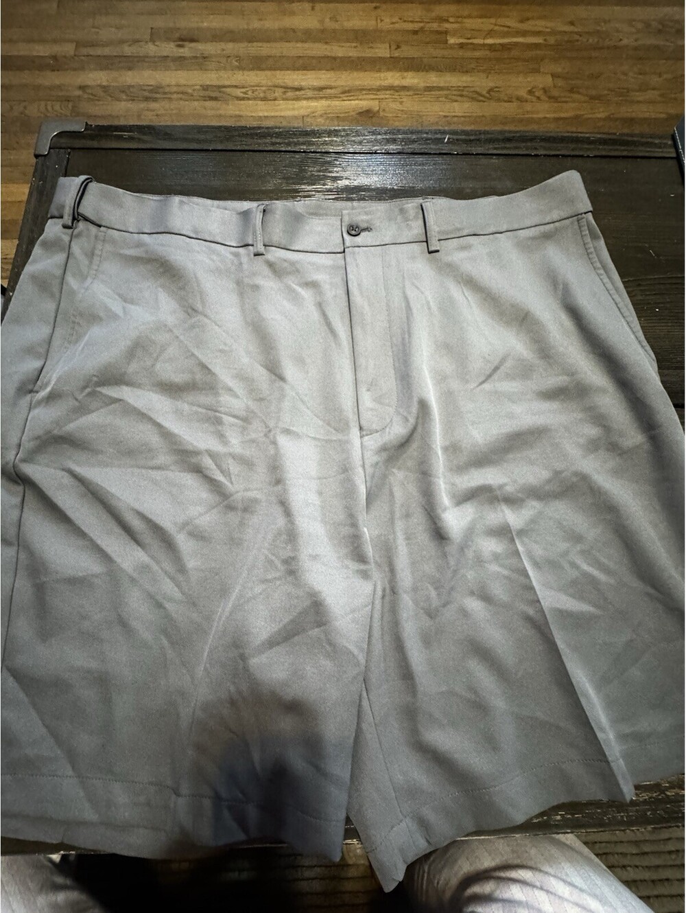 PGA TOUR Mens 46 Gray Performance Golf Shorts Flat Front Polyester